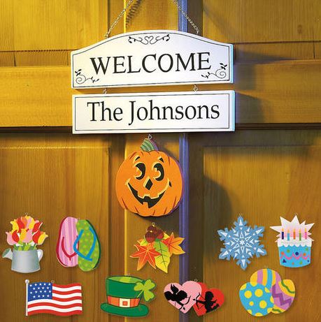 Wood Welcome Sign & Seasonal Plaques