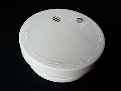 smoke detectors and carbon monoxide detectors save lives