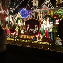 9716-wendhurst-avenue-richmond-va-tacky-lights-tour-2016-photo-21