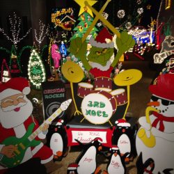 9716-wendhurst-avenue-richmond-va-tacky-lights-tour-2016-photo-23