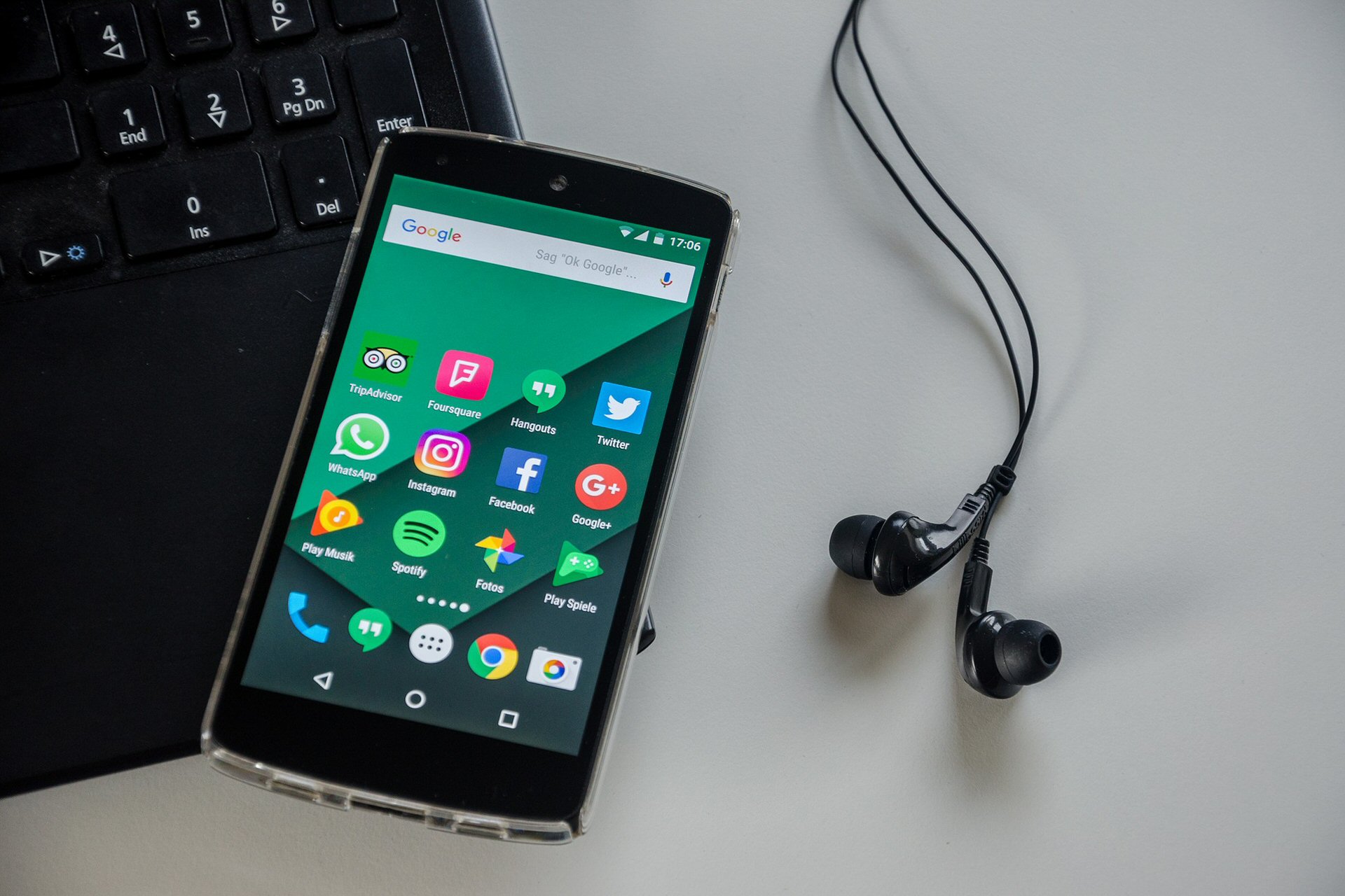 These 5 Things Are Slowing Down Your Android Smartphone