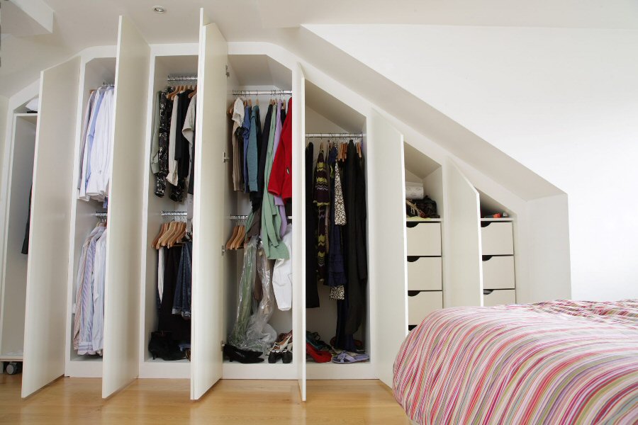 Customize any unused space in your room for storage