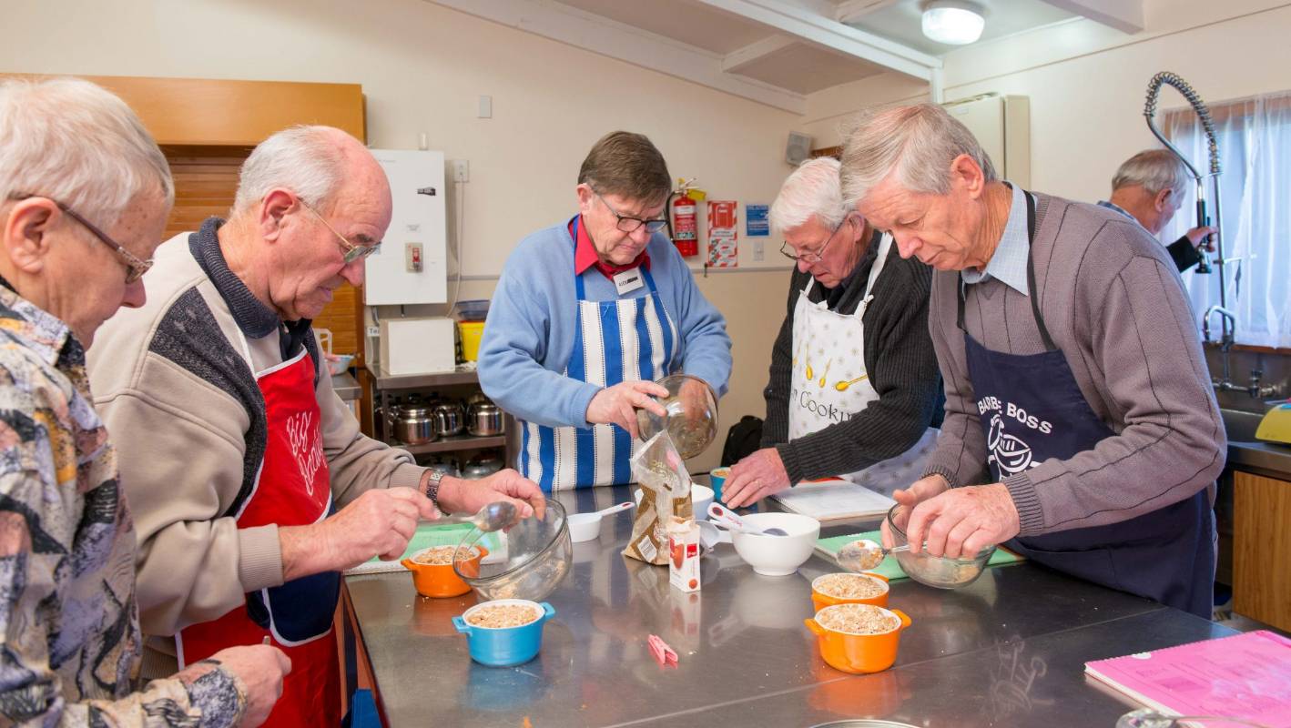 elderly cooking class