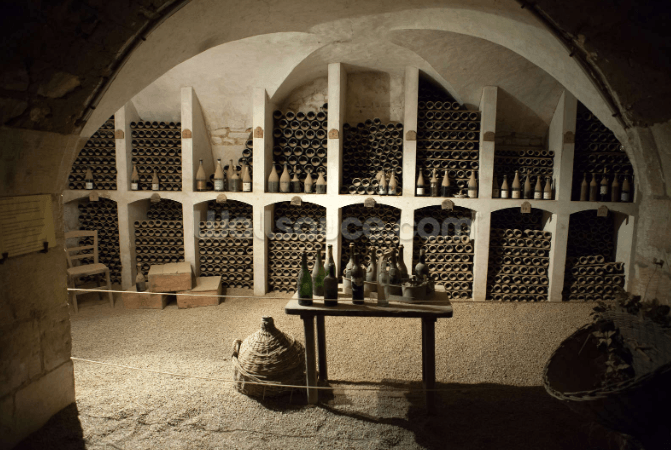 Grand Wine Cellar