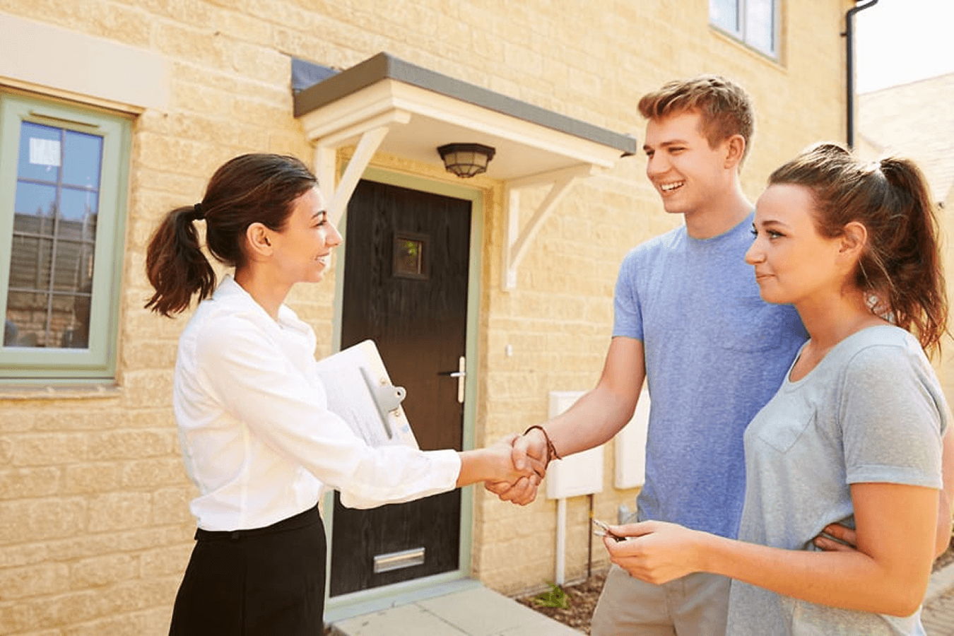 teens with real estate agent