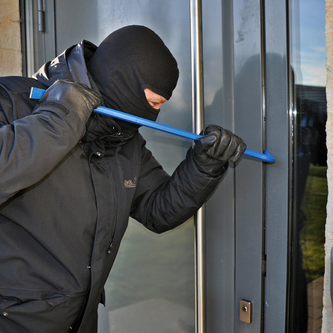 5 important Steps To Take If Your Home Is Burgled