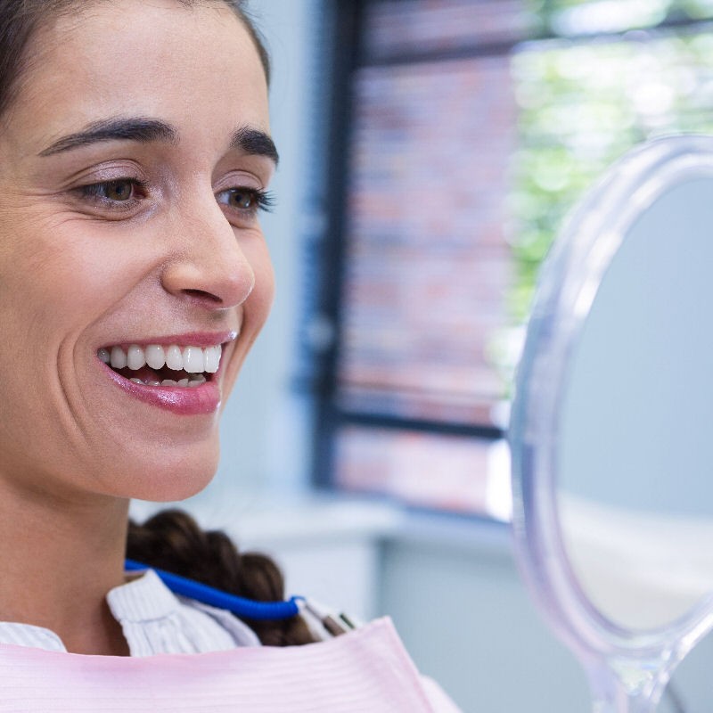 5 Aftercare Tips to Follow Your Dental Implant