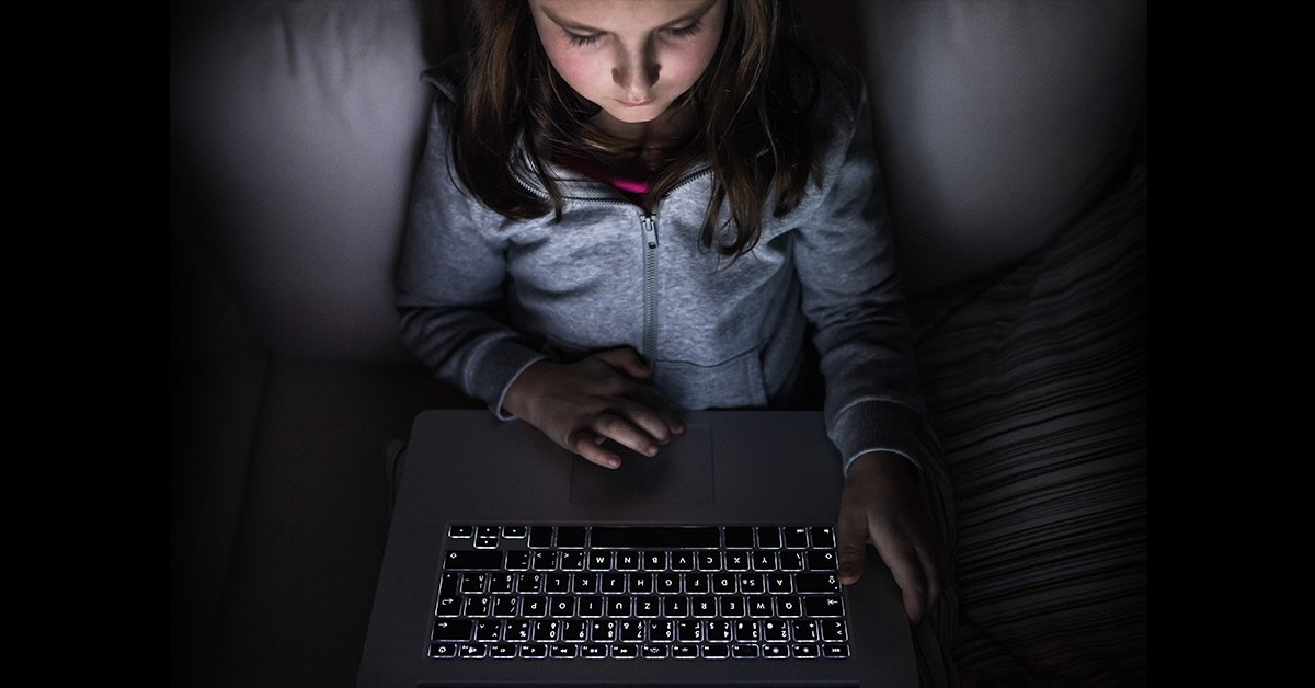 protect kids from online predators